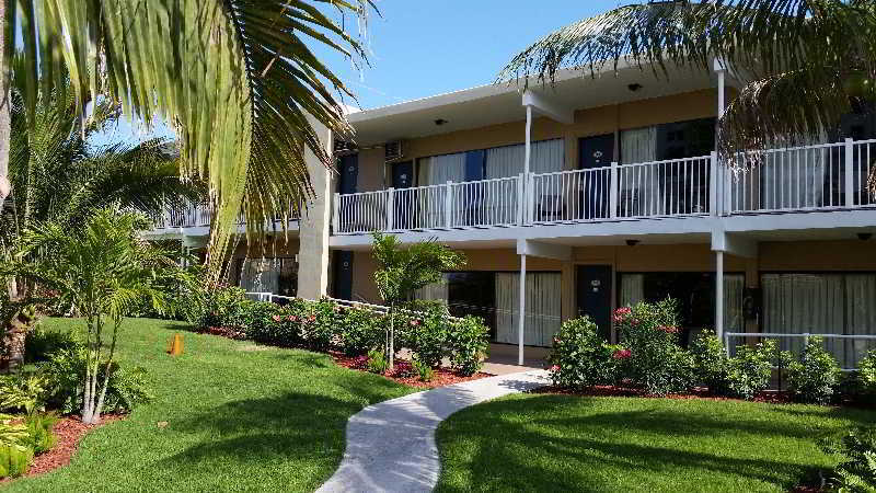 Oceans Beach Resort & Suites Pompano Beach Bagian luar foto